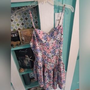 Cute short floral dress, size small, pink blue and white floral print